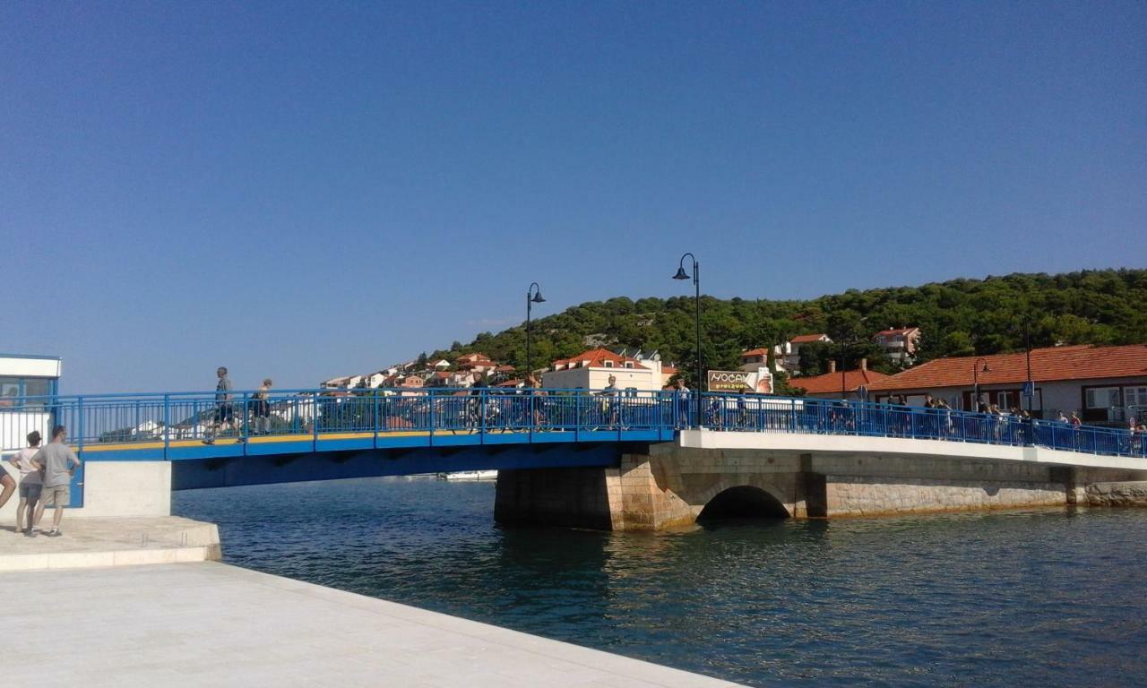 Apartman "Tatjana" Jezera Exterior foto